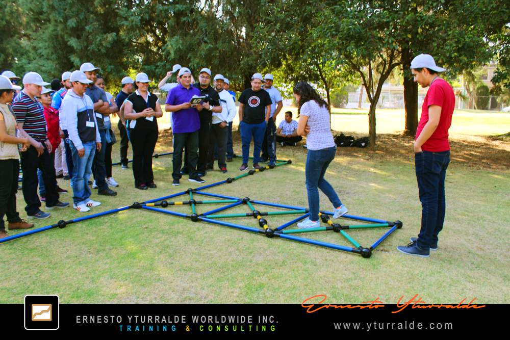 Team Building Perú | Taller de Trabajo en Equipo para Empresas